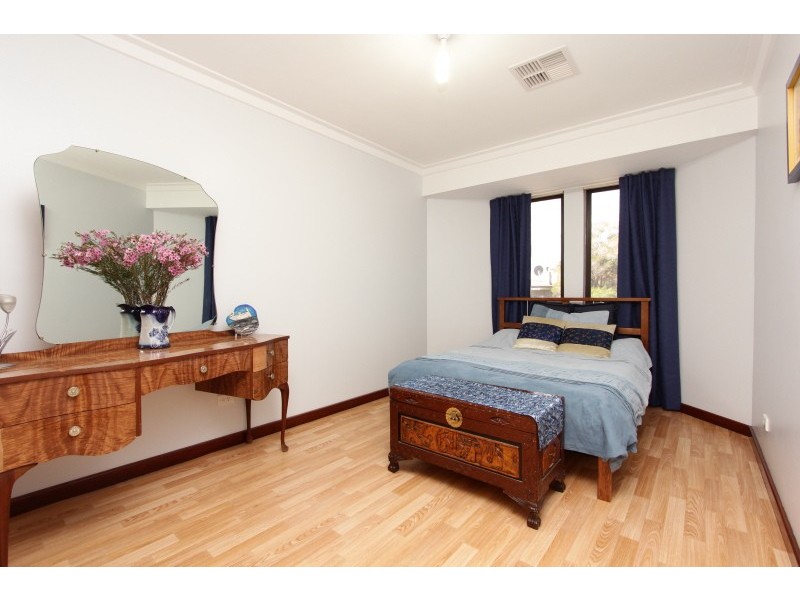 3/207 Labouchere Road, Como WA 6152