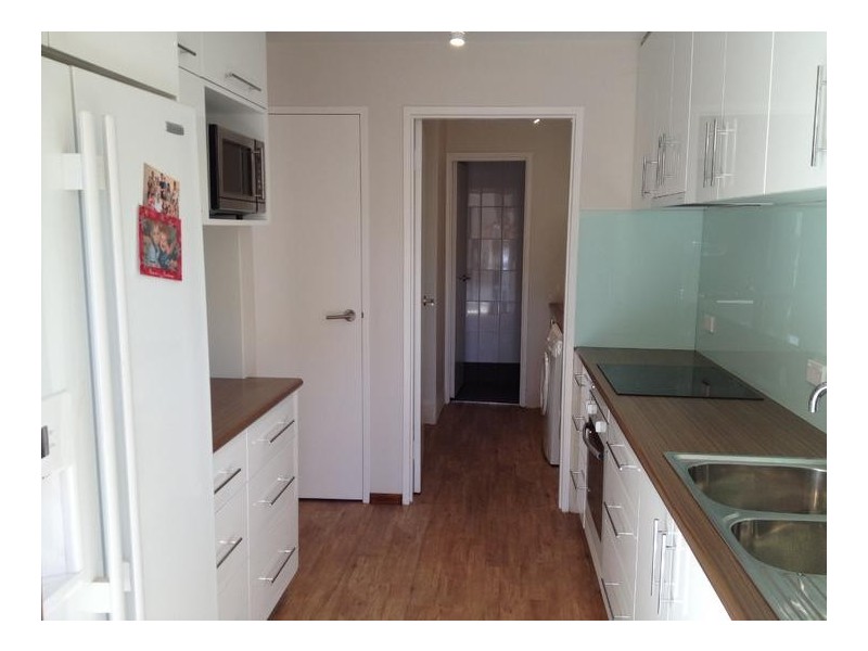 8/25 Eric Street, Como WA 6152