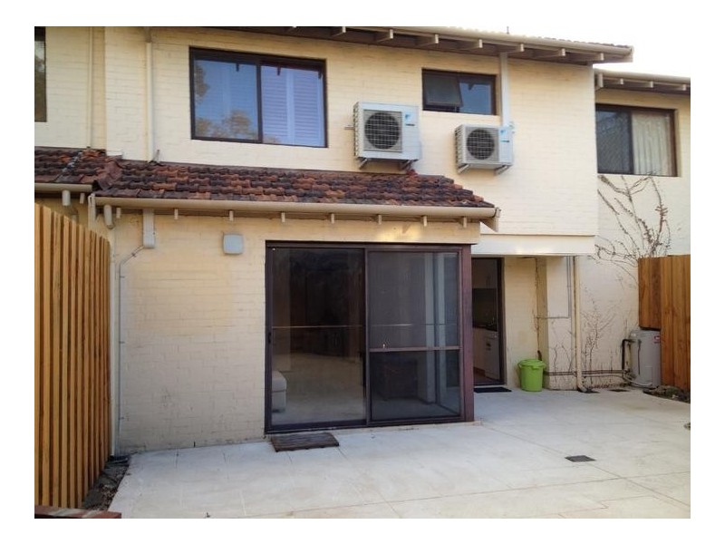 8/25 Eric Street, Como WA 6152