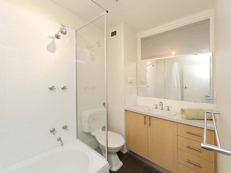 8/2 Stirling Street, South Perth WA 6151