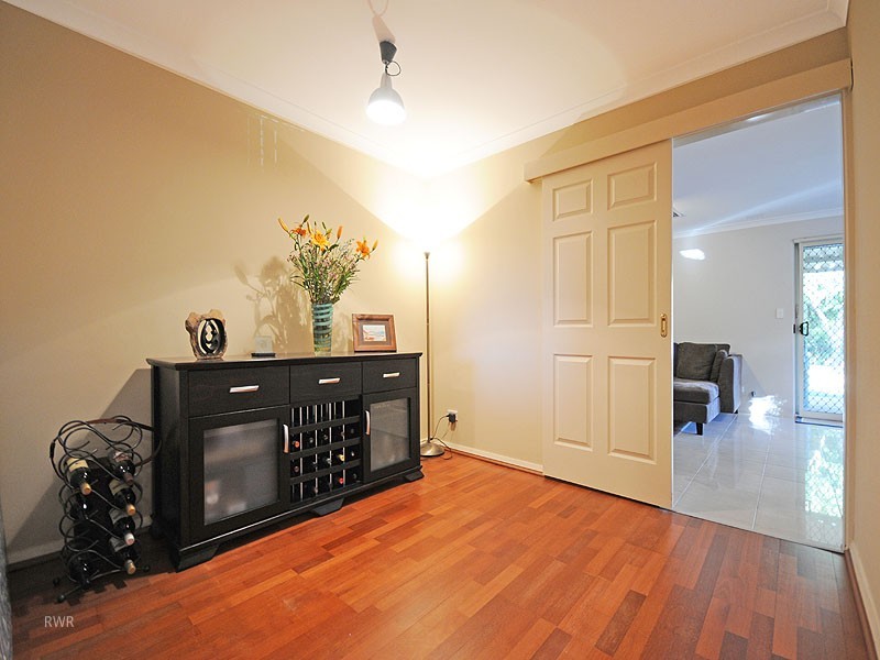 B/37 Downey Drive, Manning WA 6152