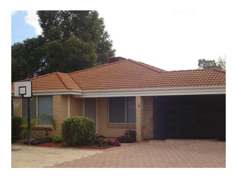 4/82 Hamilton Street, Cannington WA 6107