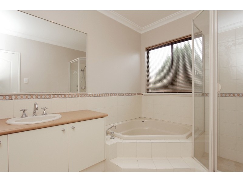 43 Beaconsfield Street, St James WA 6102