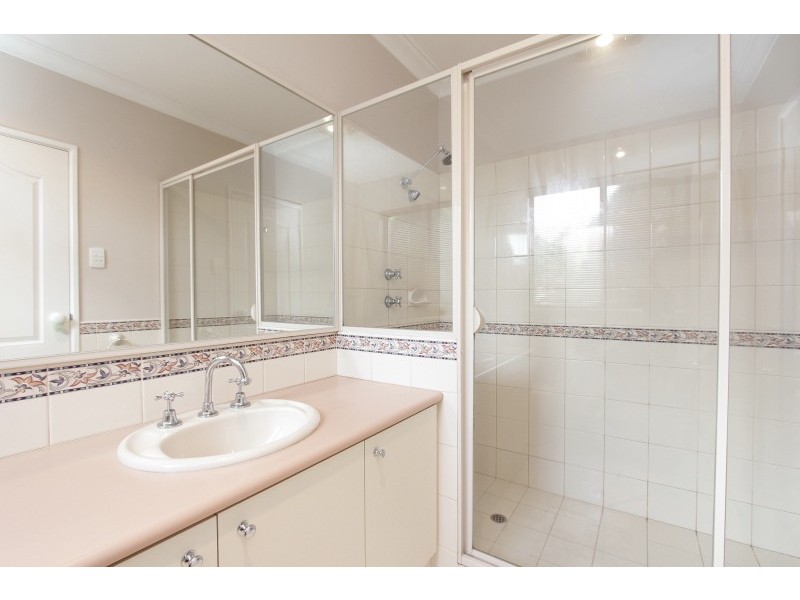 43 Beaconsfield Street, St James WA 6102