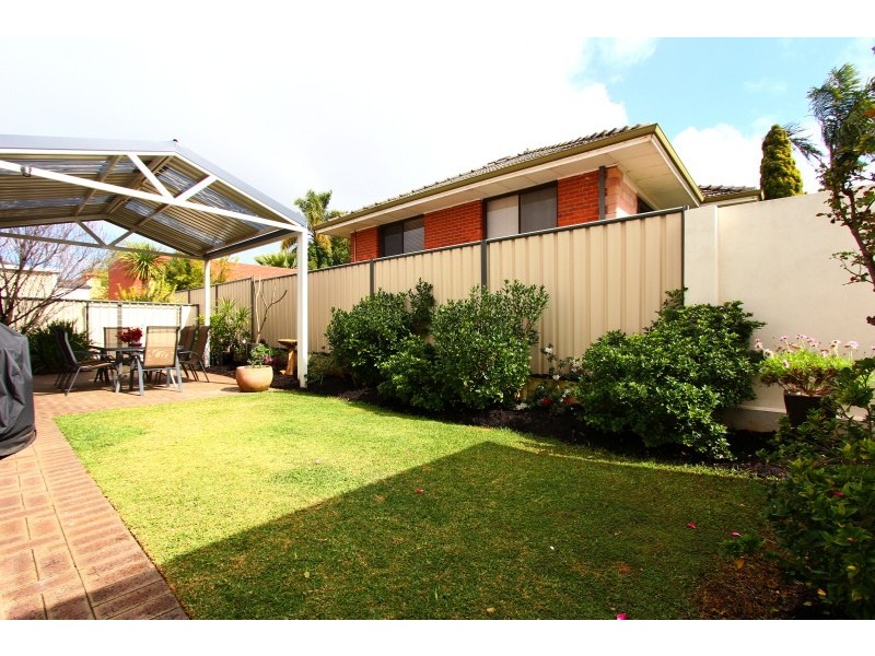 43 Beaconsfield Street, St James WA 6102