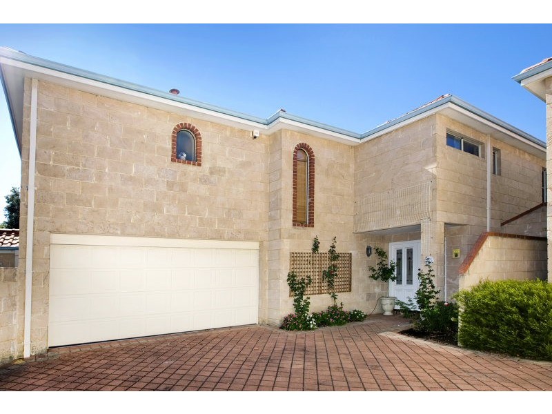 3/15 Renwick, South Perth WA 6151