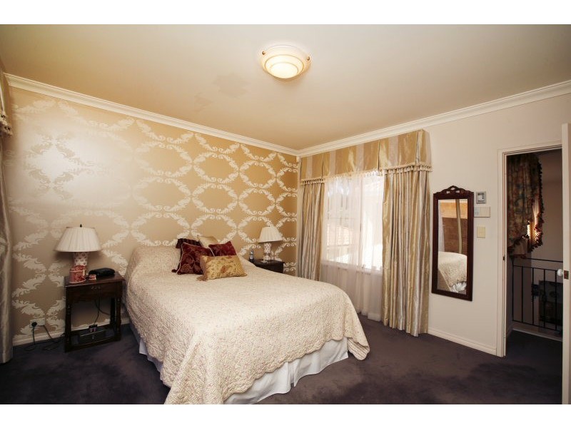 3/15 Renwick, South Perth WA 6151