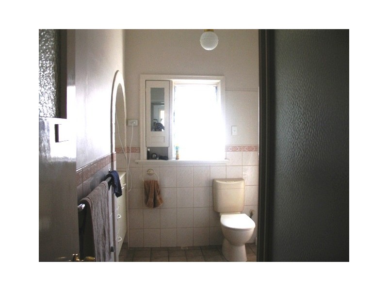 22 Sixth Avenue, Kensington WA 6151