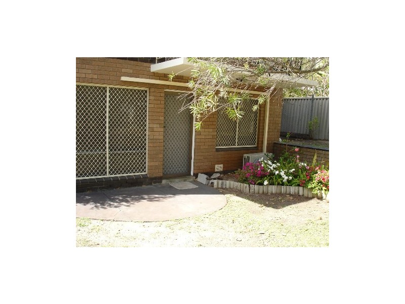 1/322 Canning Highway, Como WA 6152