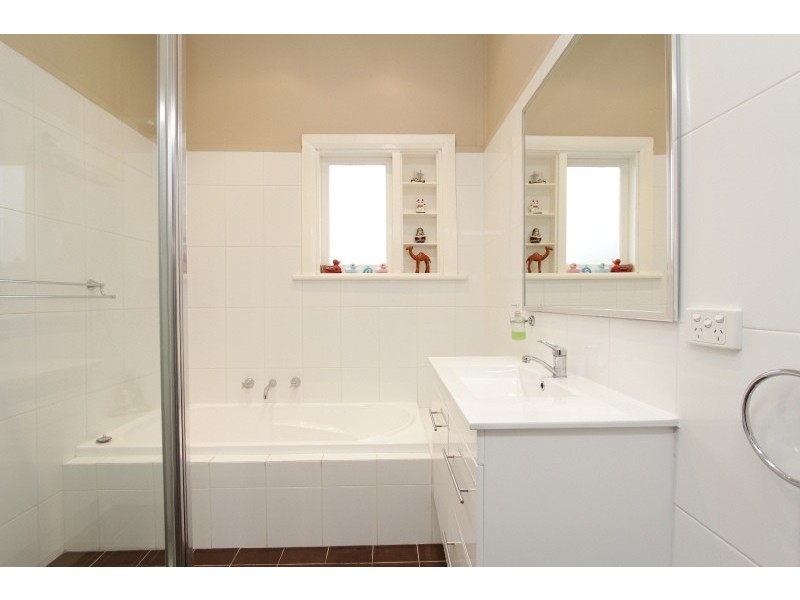 136 Raleigh Street, Carlisle WA 6101