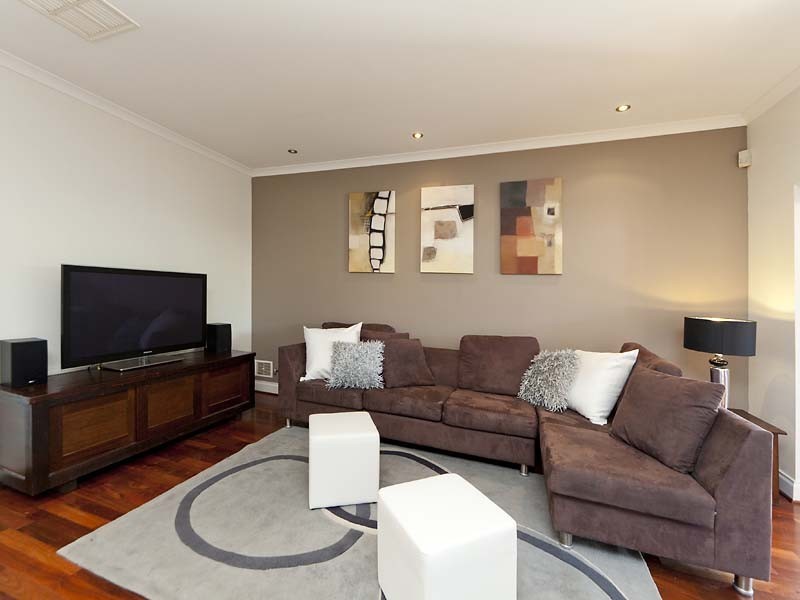 124 Todd Avenue, Como WA 6152