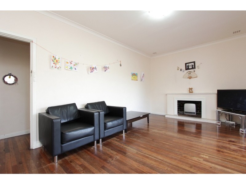 63 Hill View Terrace, St James WA 6102