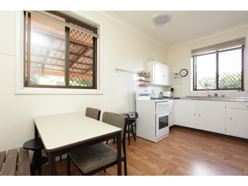 63 Hill View Terrace, St James WA 6102