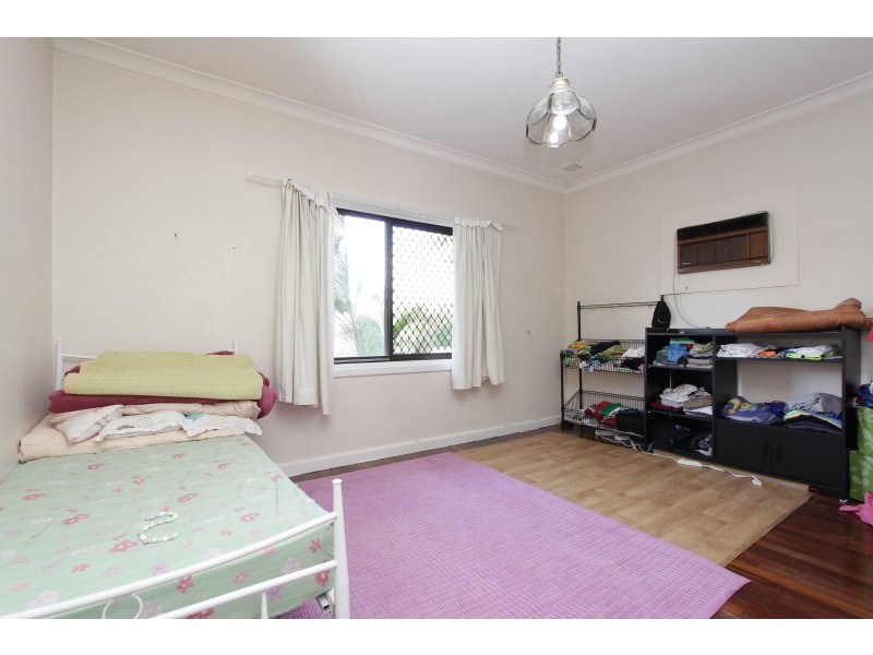 63 Hill View Terrace, St James WA 6102