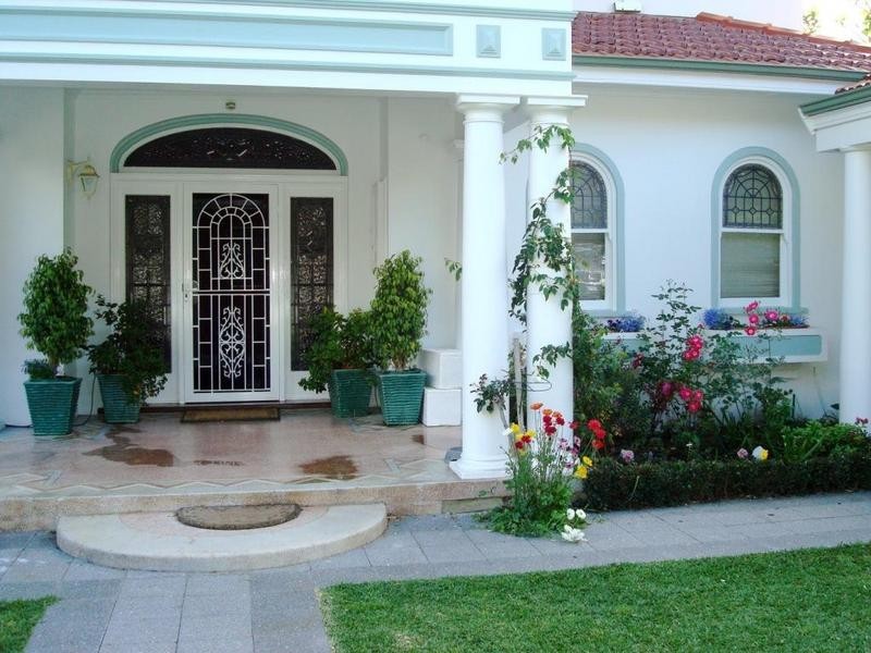 7 Onslow Street, South Perth WA 6151