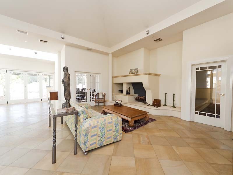 2 Karoo Street, South Perth WA 6151