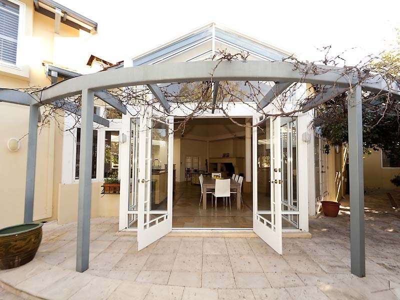 2 Karoo Street, South Perth WA 6151