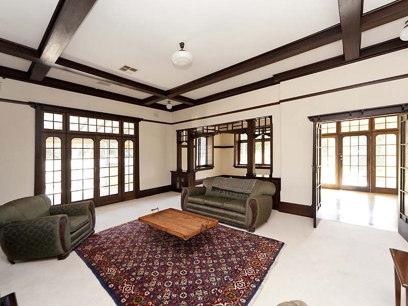 2 Karoo Street, South Perth WA 6151