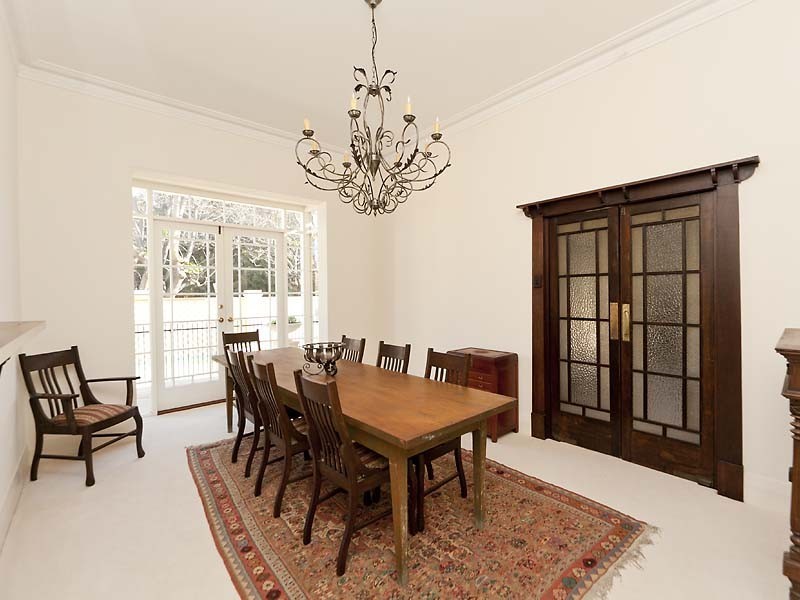 2 Karoo Street, South Perth WA 6151