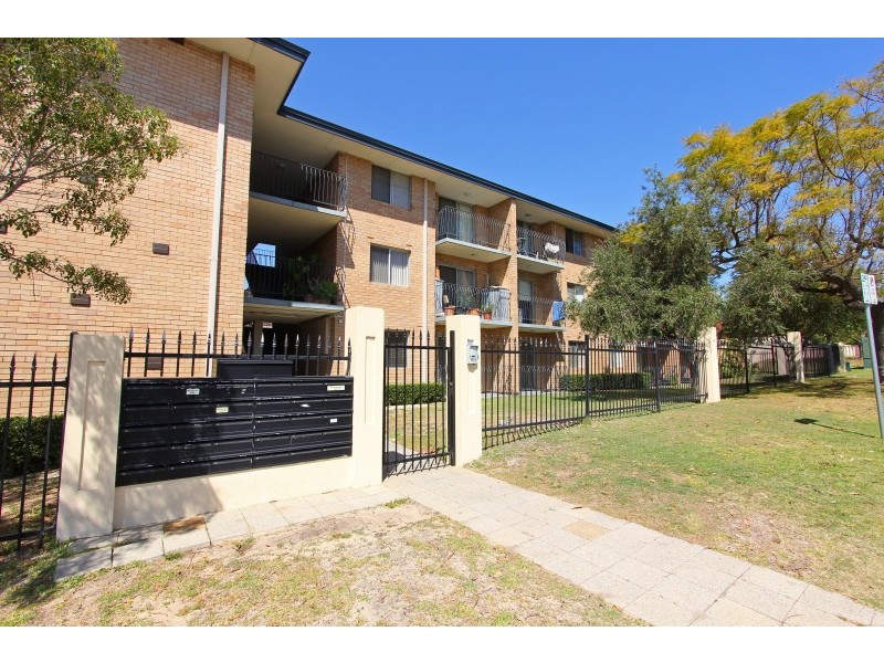 3/1045 Albany Highway, St James WA 6102