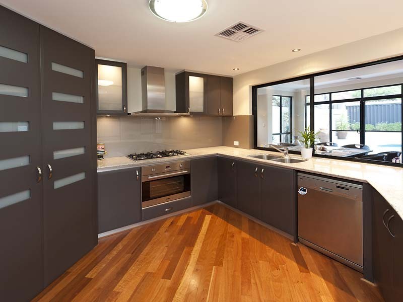 31 Third Avenue, Kensington WA 6151