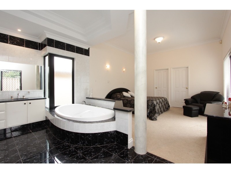 109 Canterbury Terrace, East Victoria Park WA 6101