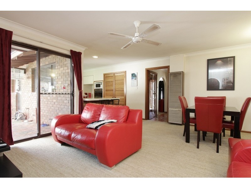 73 Kanangra Crescent, Greenwood WA 6024