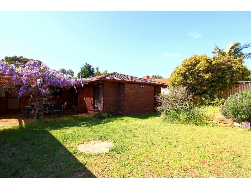 73 Kanangra Crescent, Greenwood WA 6024