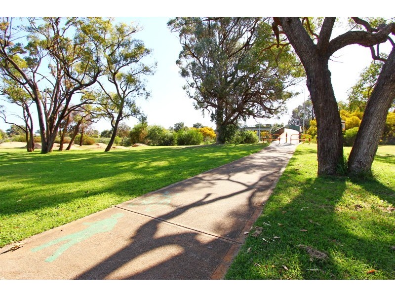 73 Kanangra Crescent, Greenwood WA 6024