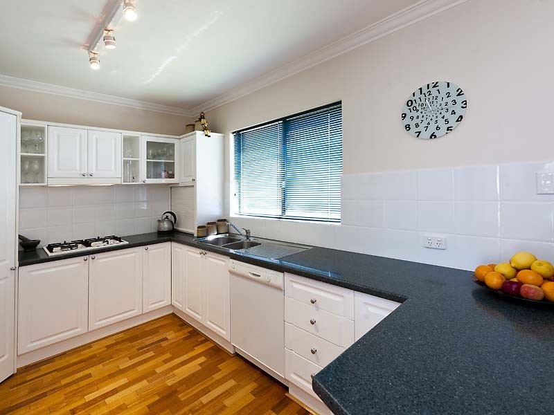 5 Hopetoun Street, South Perth WA 6151