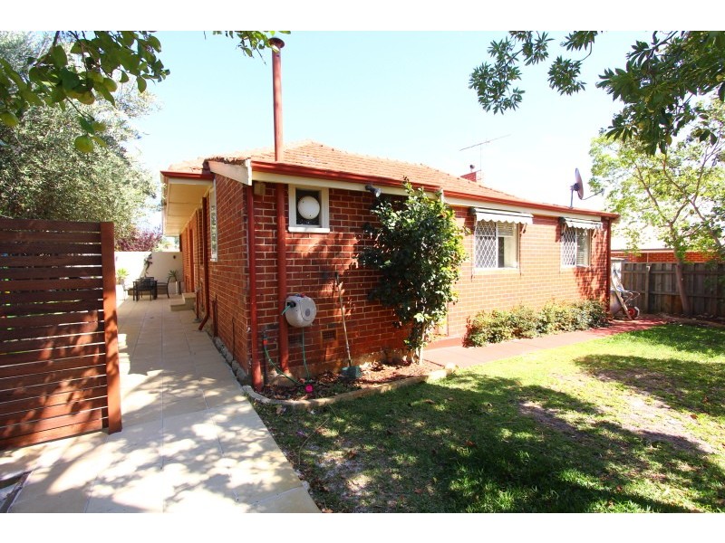 30A Edgecumbe Street, Como WA 6152