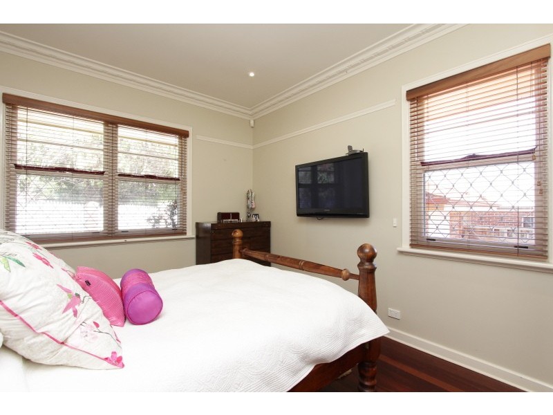 30A Edgecumbe Street, Como WA 6152