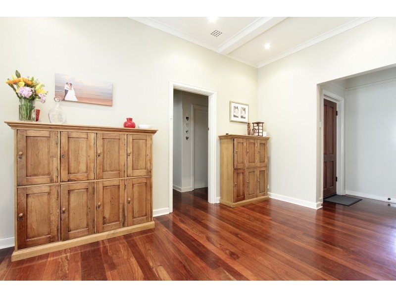 30A Edgecumbe Street, Como WA 6152