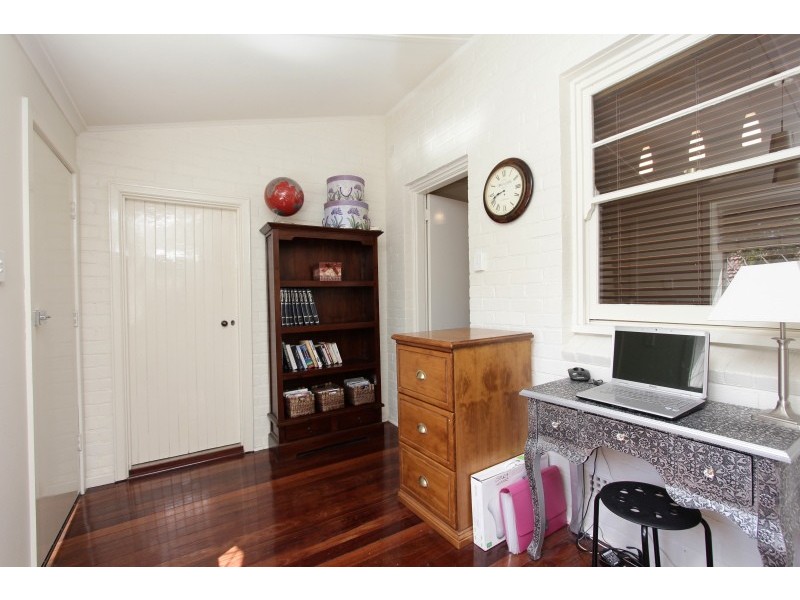 30A Edgecumbe Street, Como WA 6152
