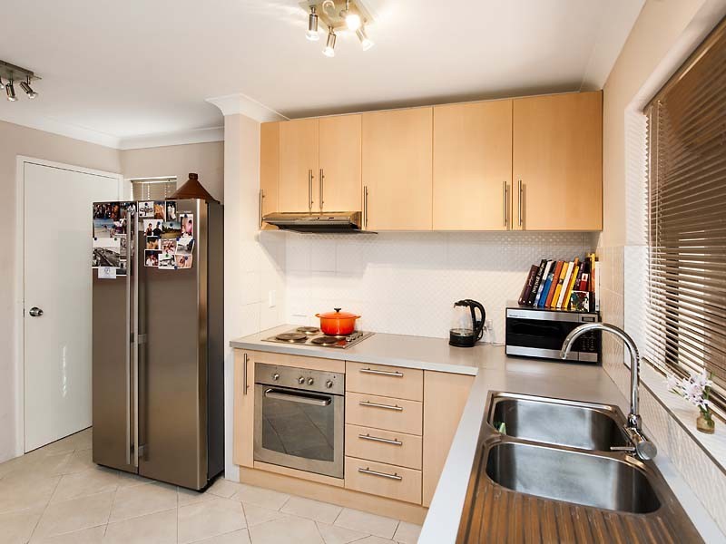 3/8 York Street, South Perth WA 6151