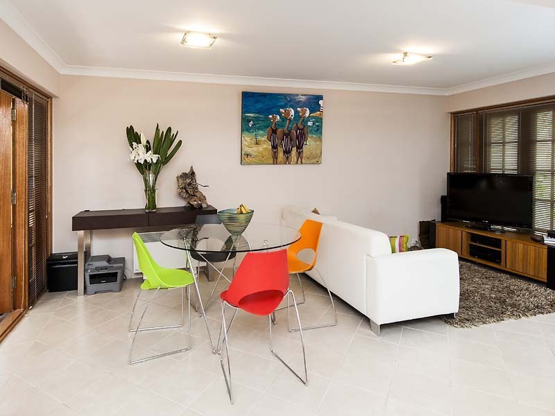 3/8 York Street, South Perth WA 6151