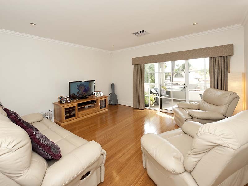 81A Comer Street, Como WA 6152
