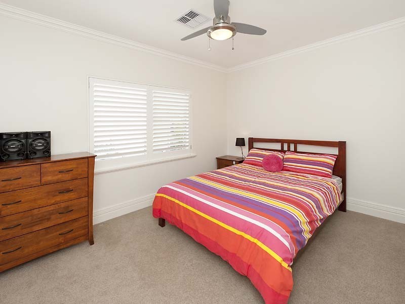 81A Comer Street, Como WA 6152