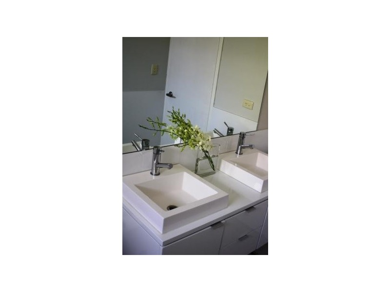 2/70 Strickland Street, South Perth WA 6151