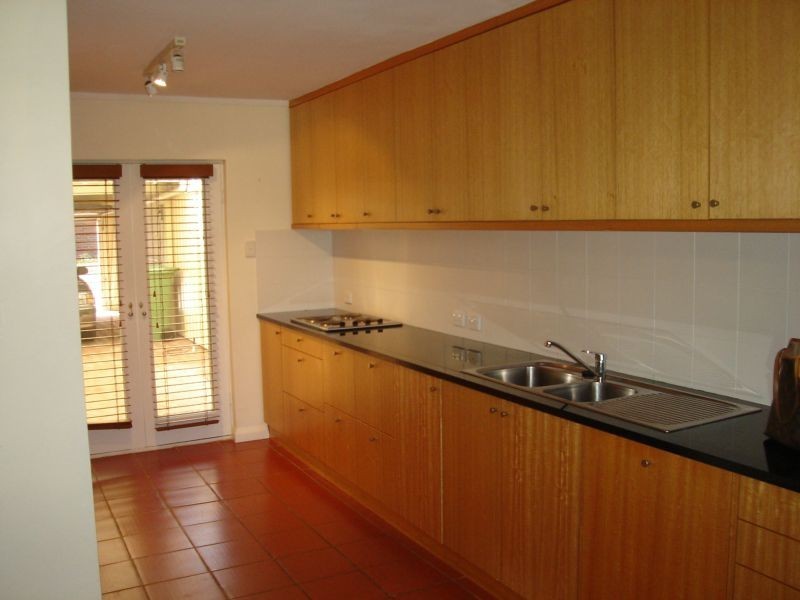 2/16 Coode Street, South Perth WA 6151