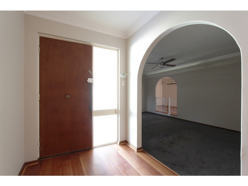 19 Jardine Court, Thornlie WA 6108