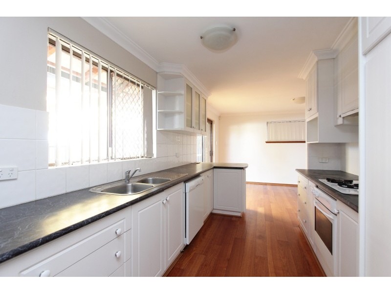 19 Jardine Court, Thornlie WA 6108