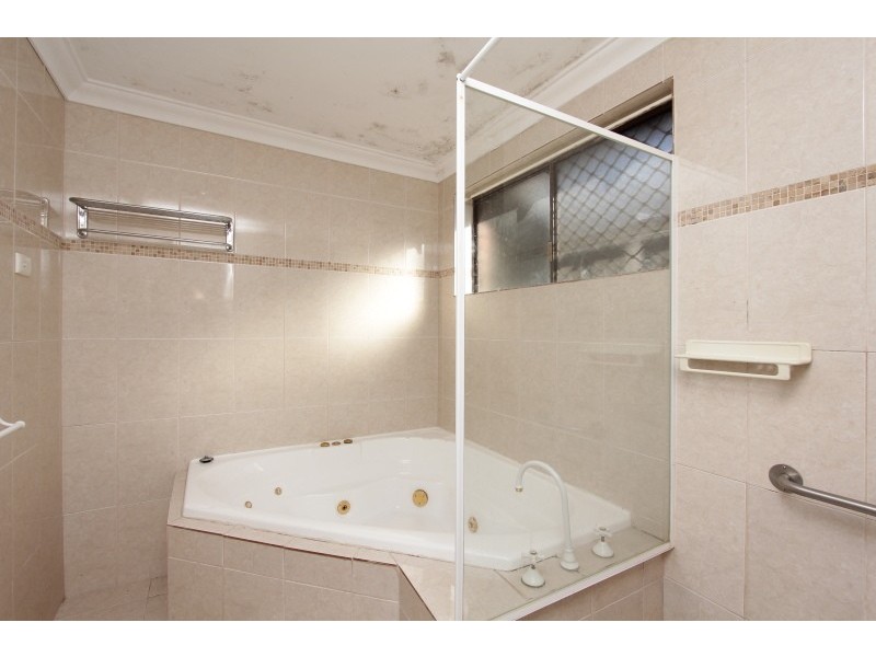 19 Jardine Court, Thornlie WA 6108