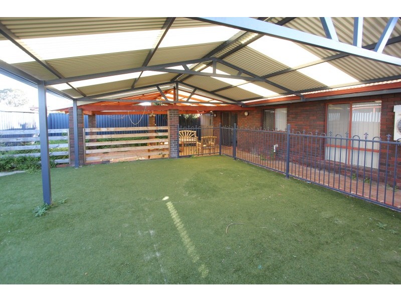 19 Jardine Court, Thornlie WA 6108