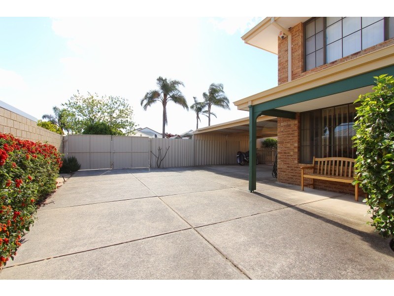 25A Lockhart Street, Como WA 6152