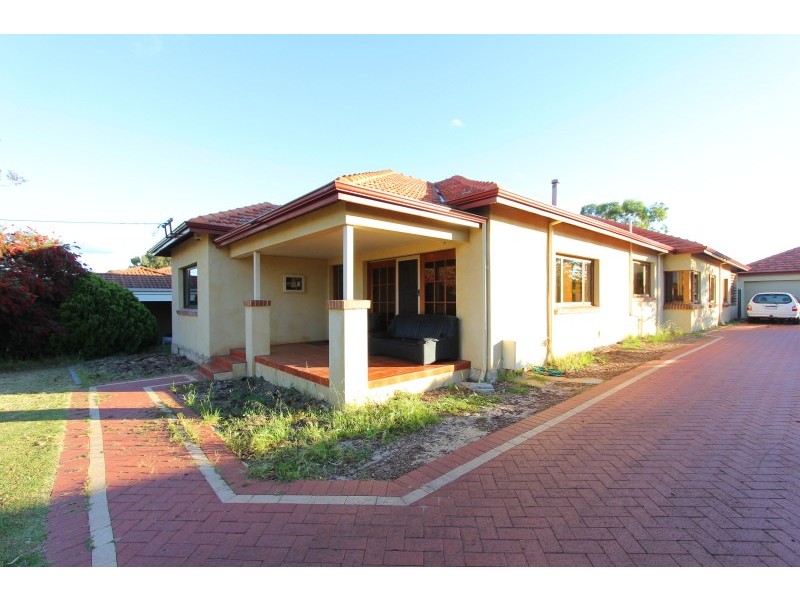 17 Warwick Street, St James WA 6102