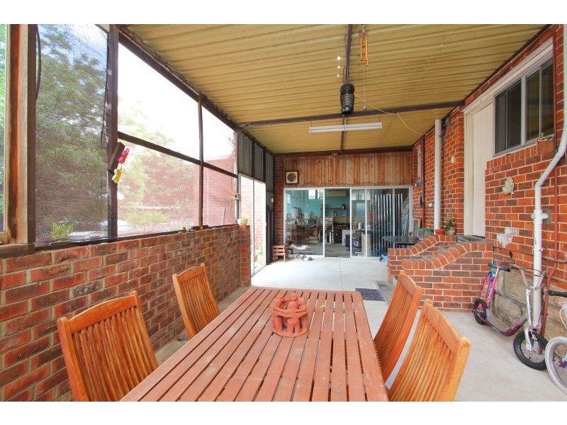 79 Alvah Street, St James WA 6102