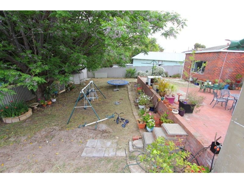 79 Alvah Street, St James WA 6102