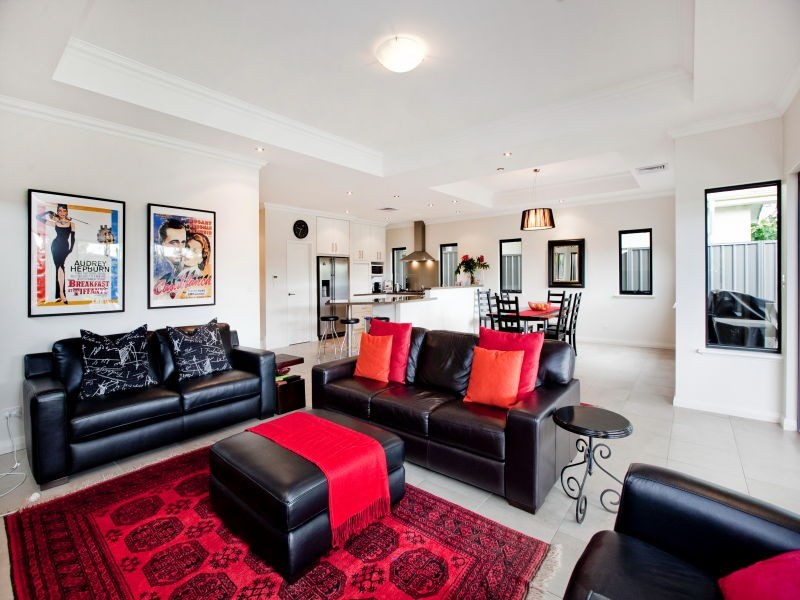 28 Klem Avenue, Salter Point WA 6152