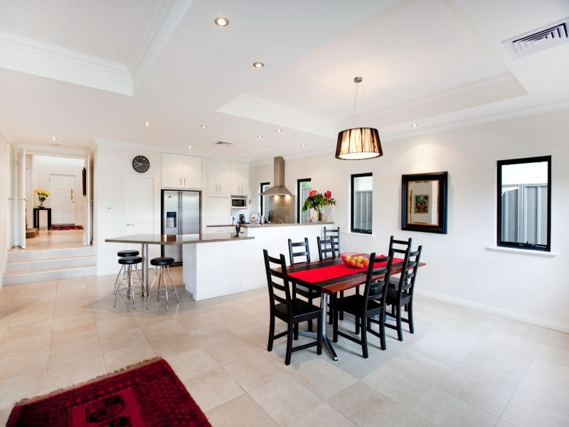 28 Klem Avenue, Salter Point WA 6152